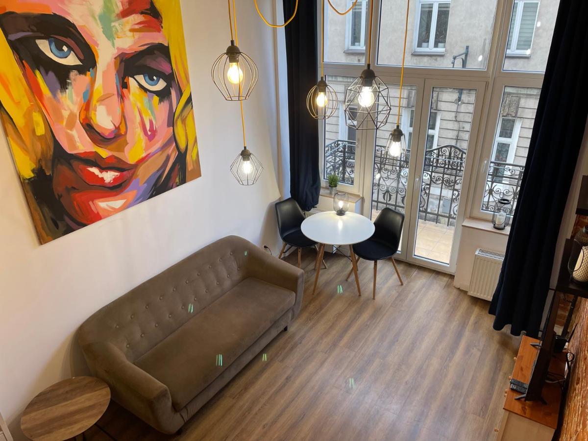 Urokliwy Loft W Ncl Kamienica Vabank Nr 18 Lejlighed Łódź Eksteriør billede